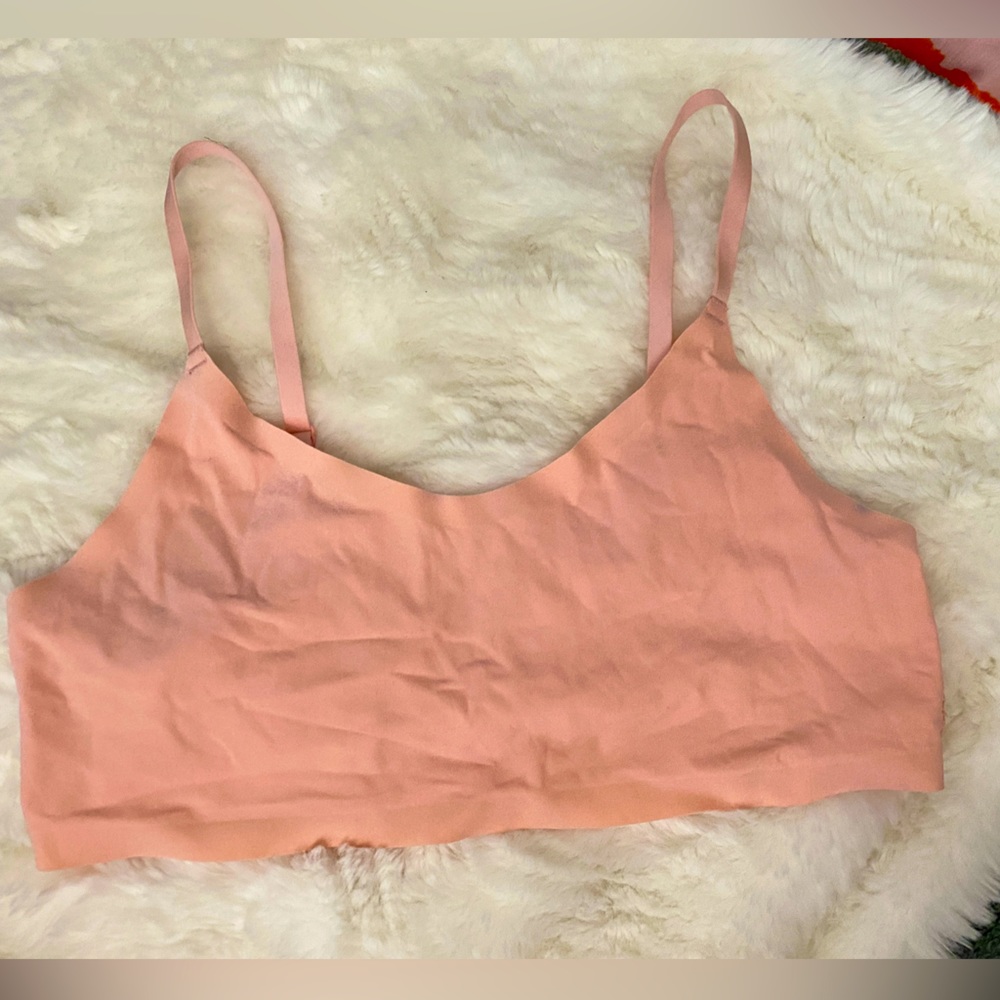 VS Lace Bralette